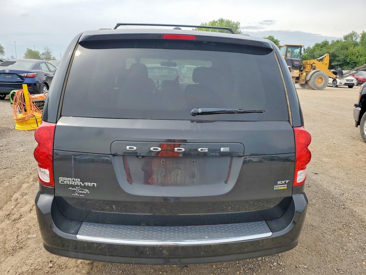 2017 Dodge Grand Caravan Sxt - zdjęcie 6
