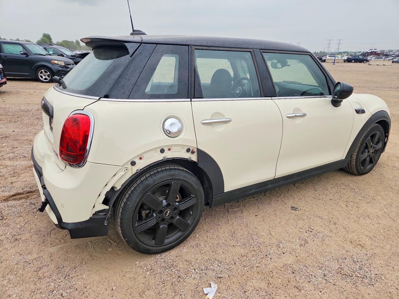 2022 Mini Cooper S - zdjęcie 3