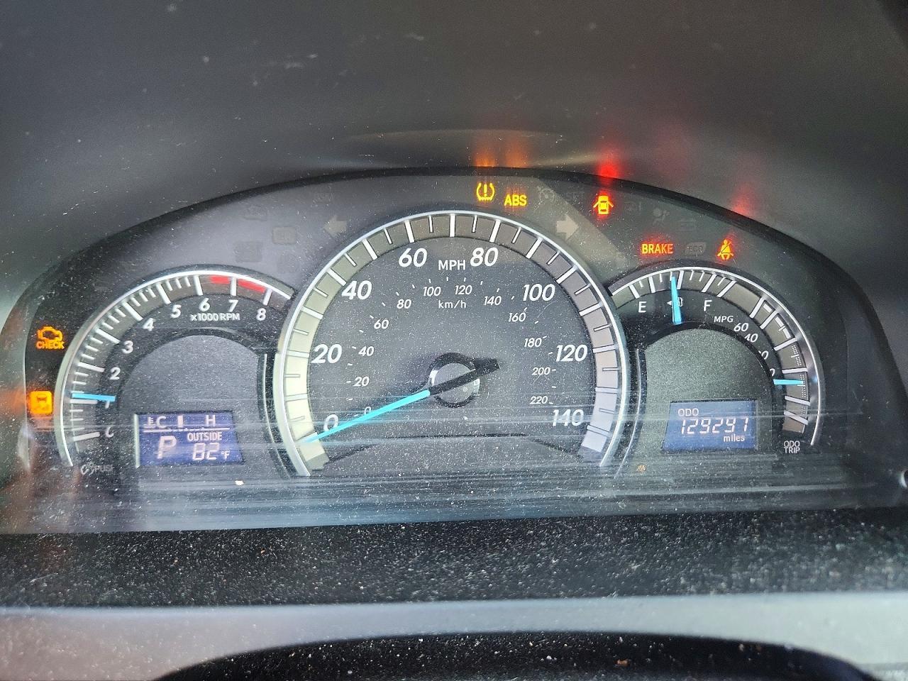 2013 Toyota Camry Se - zdjęcie 9