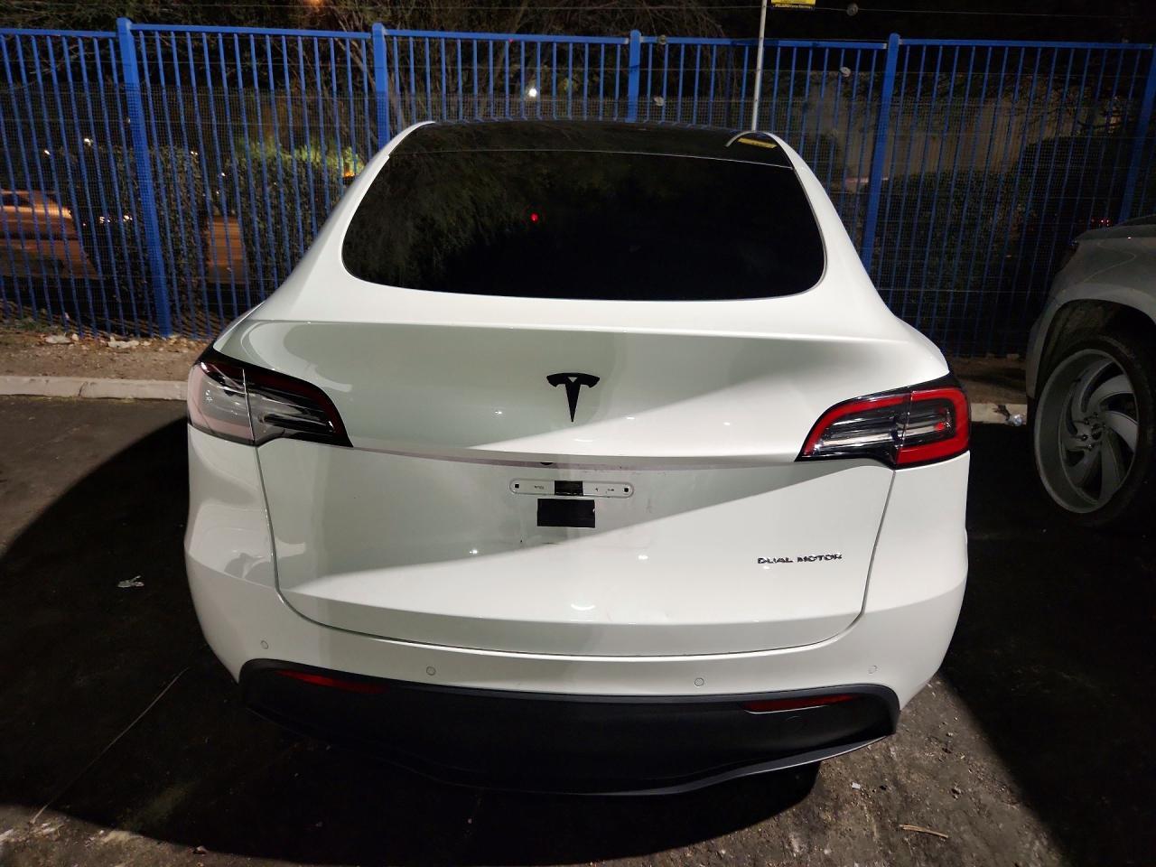 2022 Tesla Model Y - zdjęcie 6