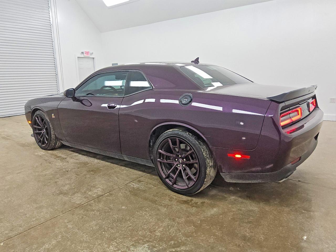 2021 Dodge Challenger R/T Scat Pack - zdjęcie 2