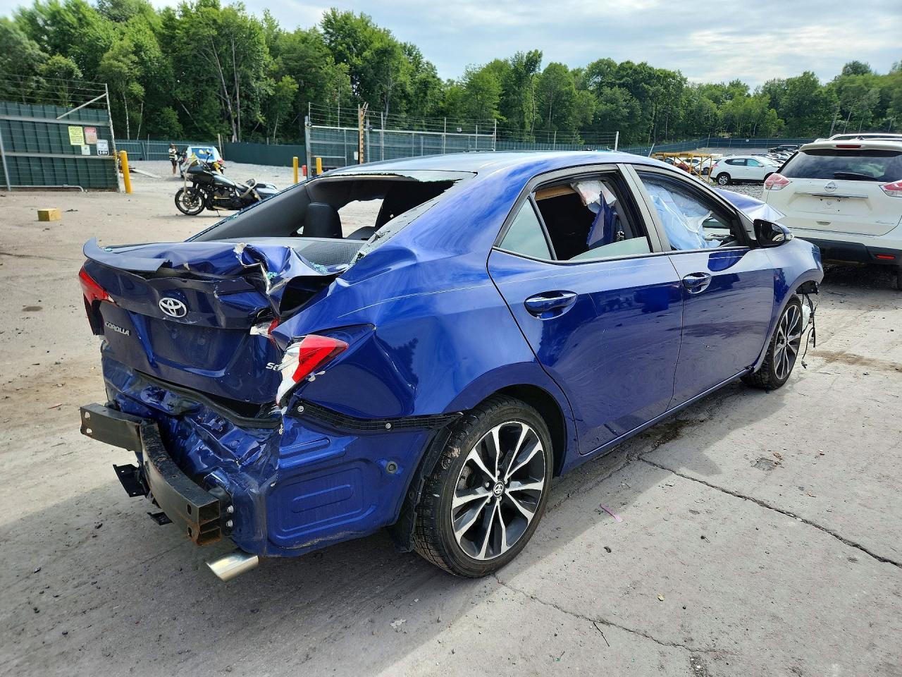 2019 Toyota Corolla Se - zdjęcie 3