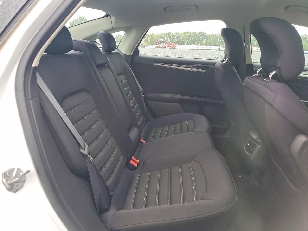 2014 Ford Fusion Se - zdjęcie 10