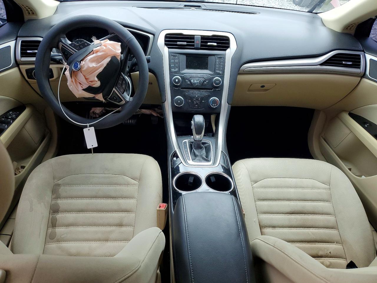 2013 Ford Fusion 4D 4Wd - zdjęcie 8