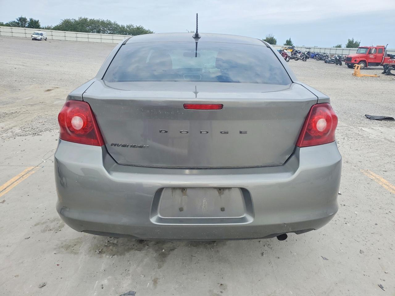 2013 Dodge Avenger Se - zdjęcie 6