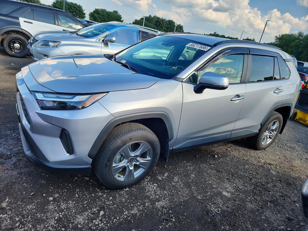2024 Toyota Rav4 Xle - zdjęcie główne