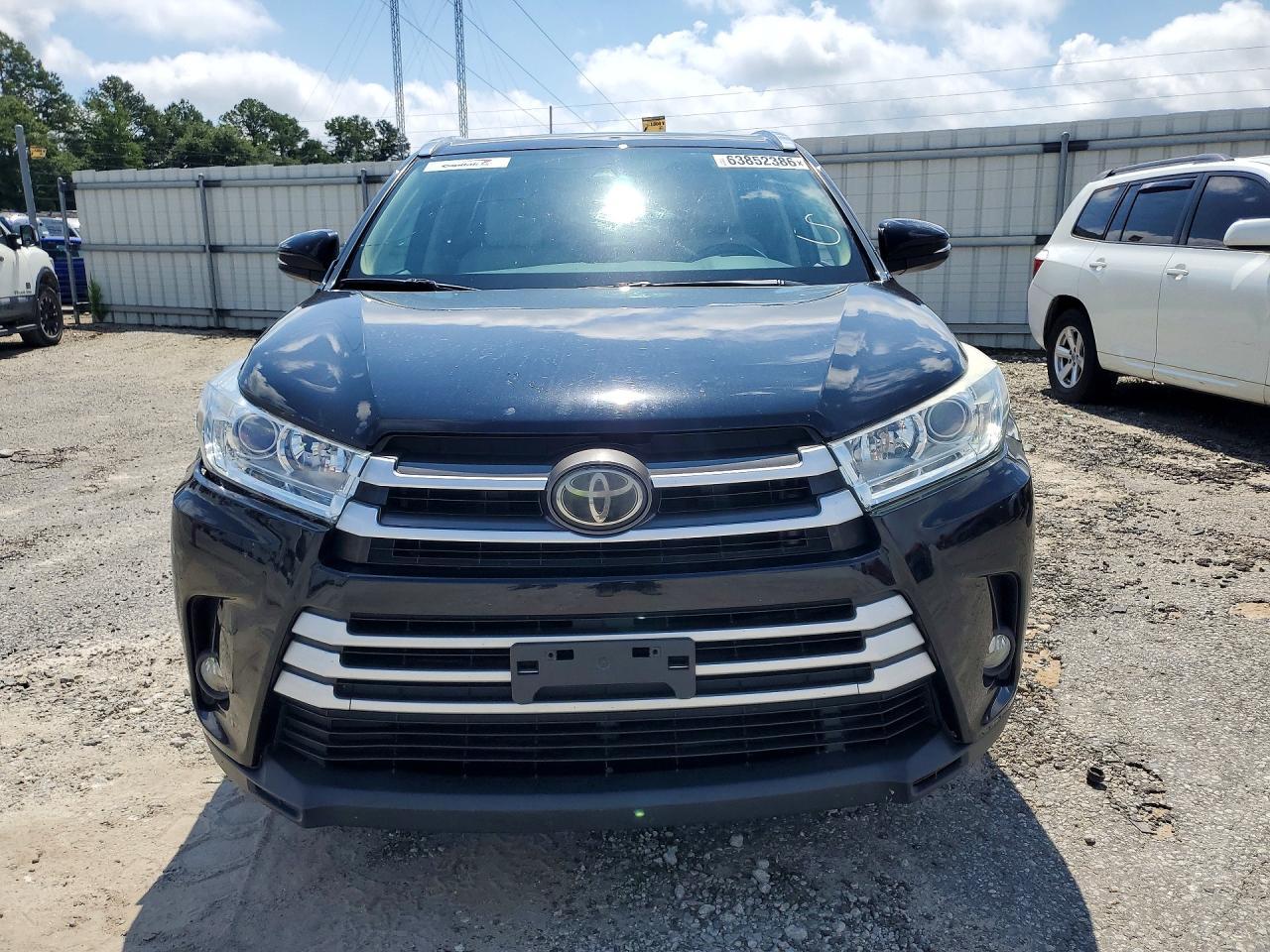 2018 Toyota Highlander Xle - zdjęcie 5
