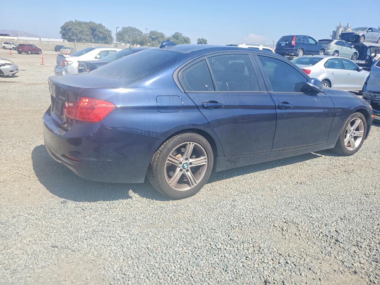 2015 BMW 328 Xi Sulev - zdjęcie 3