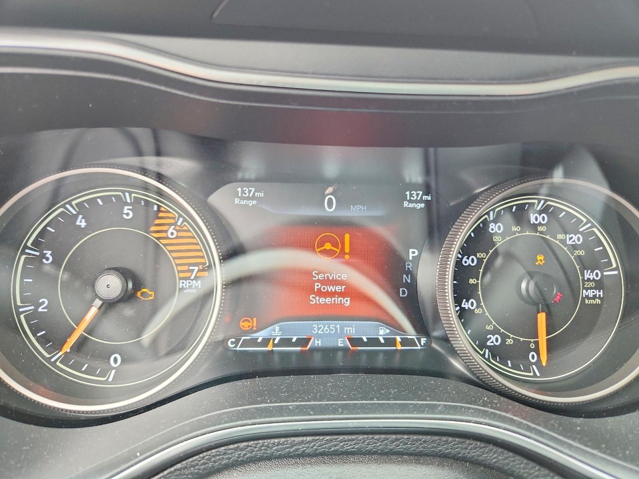 2019 Jeep Cherokee Overland - zdjęcie 9