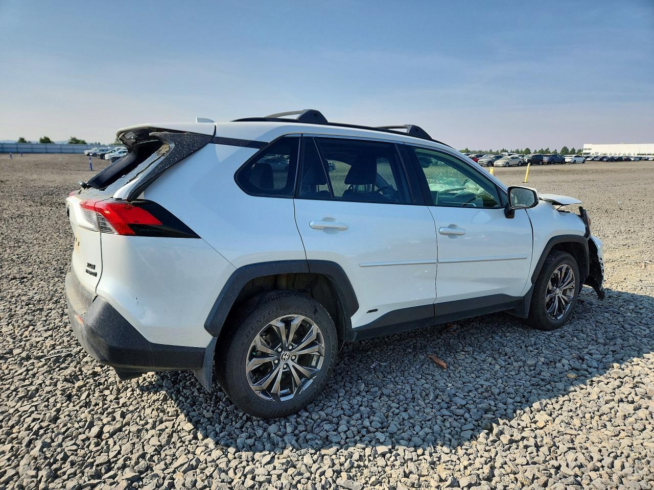 2024 Toyota Rav4 Xle Premium - zdjęcie 3