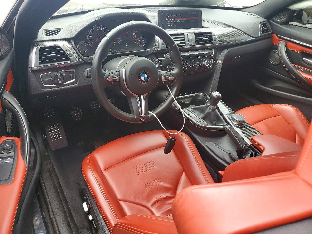 2019 BMW M4 - zdjęcie 8