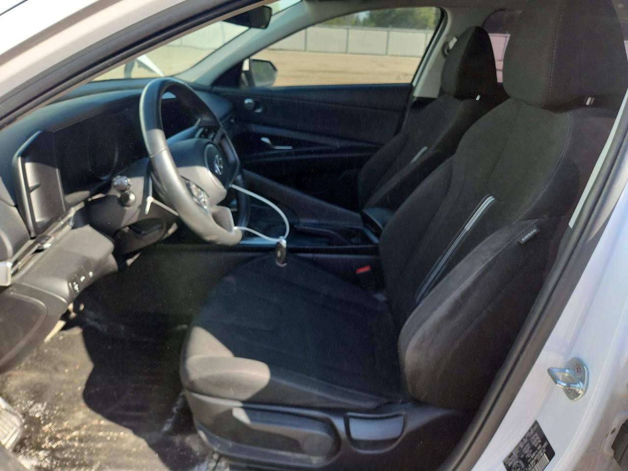 2021 Hyundai Elantra Sel - zdjęcie 7