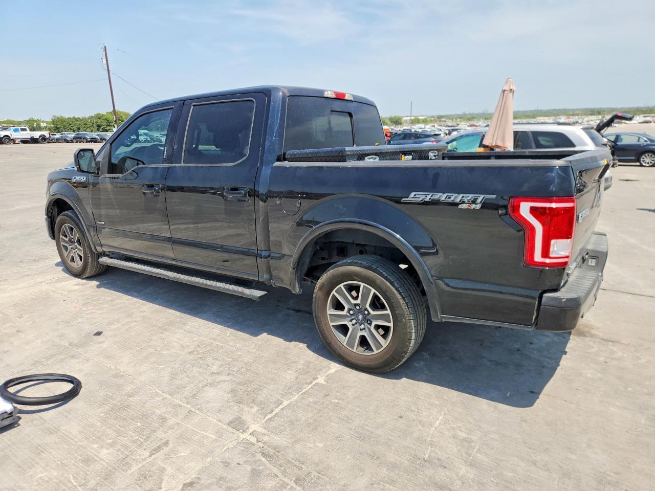2016 Ford F150 Xlt - zdjęcie 2