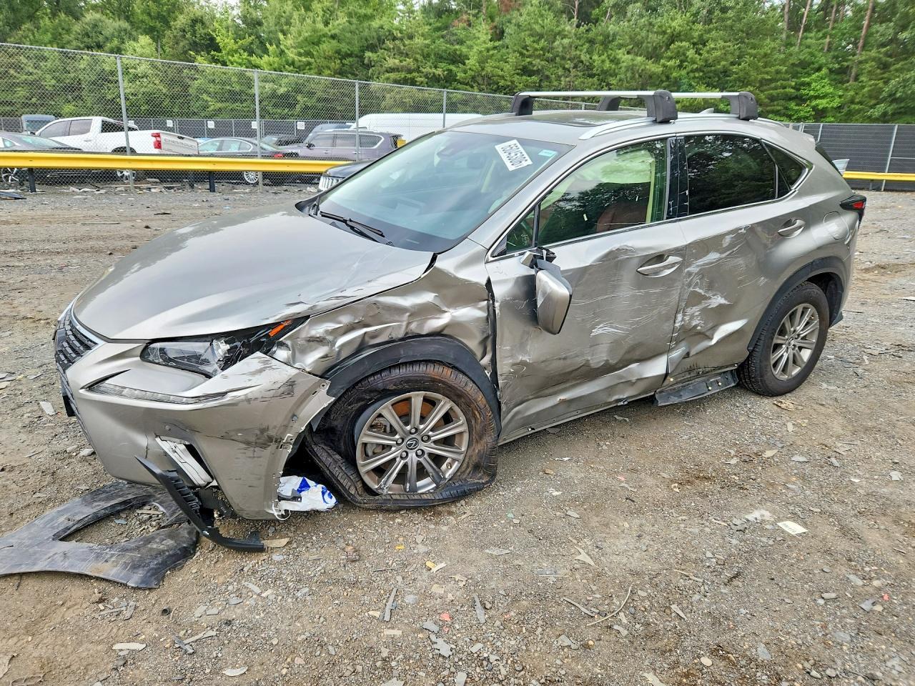 2021 Lexus Nx 300 Base - zdjęcie główne