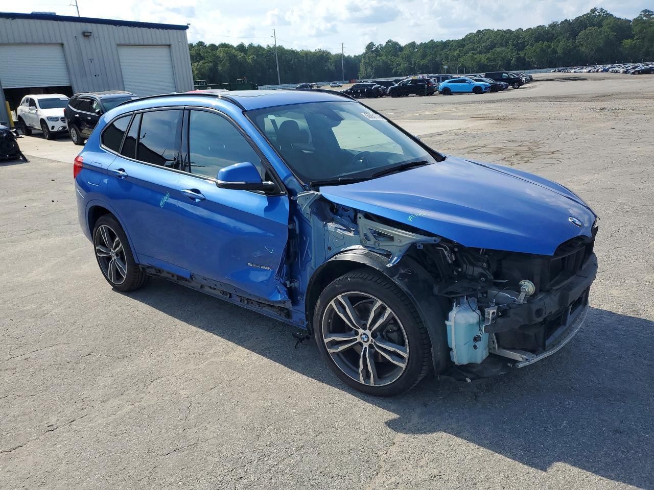 2018 BMW X1 Sdrive28I - zdjęcie 4