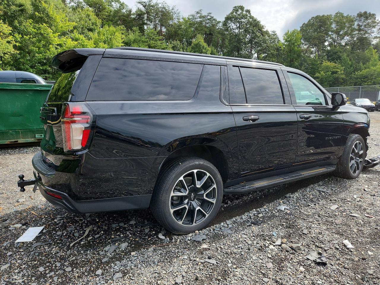 2024 Chevrolet Suburban K1500 Rst - zdjęcie 3