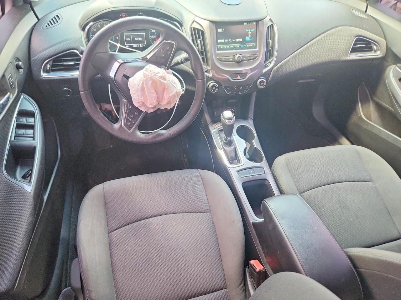 2017 Chevrolet Cruze Lt - zdjęcie 8