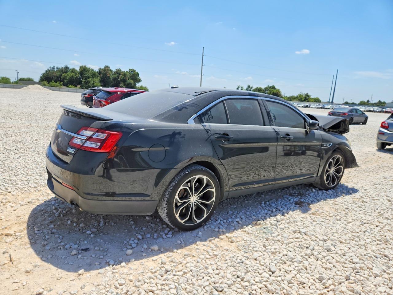 2015 Ford Taurus Sho - zdjęcie 3