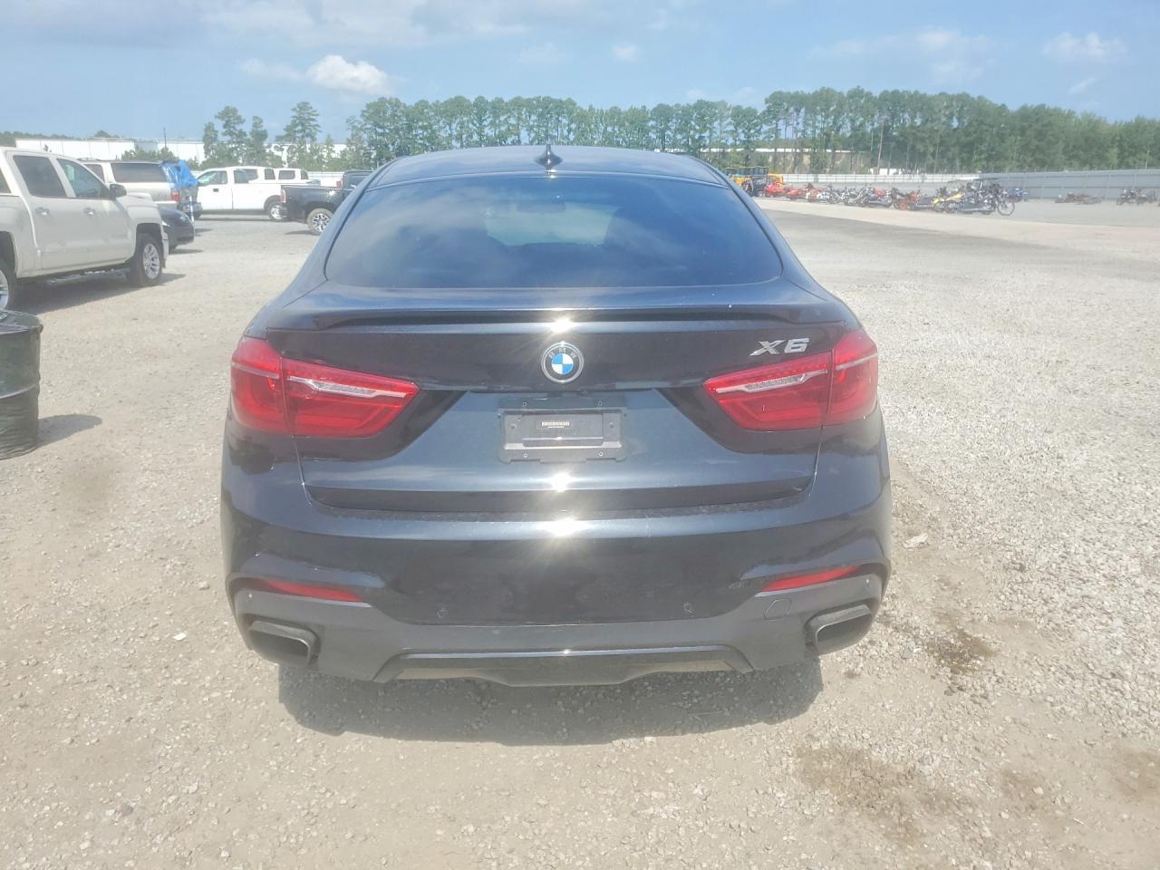 2016 BMW X6 xDrive50I - zdjęcie 6