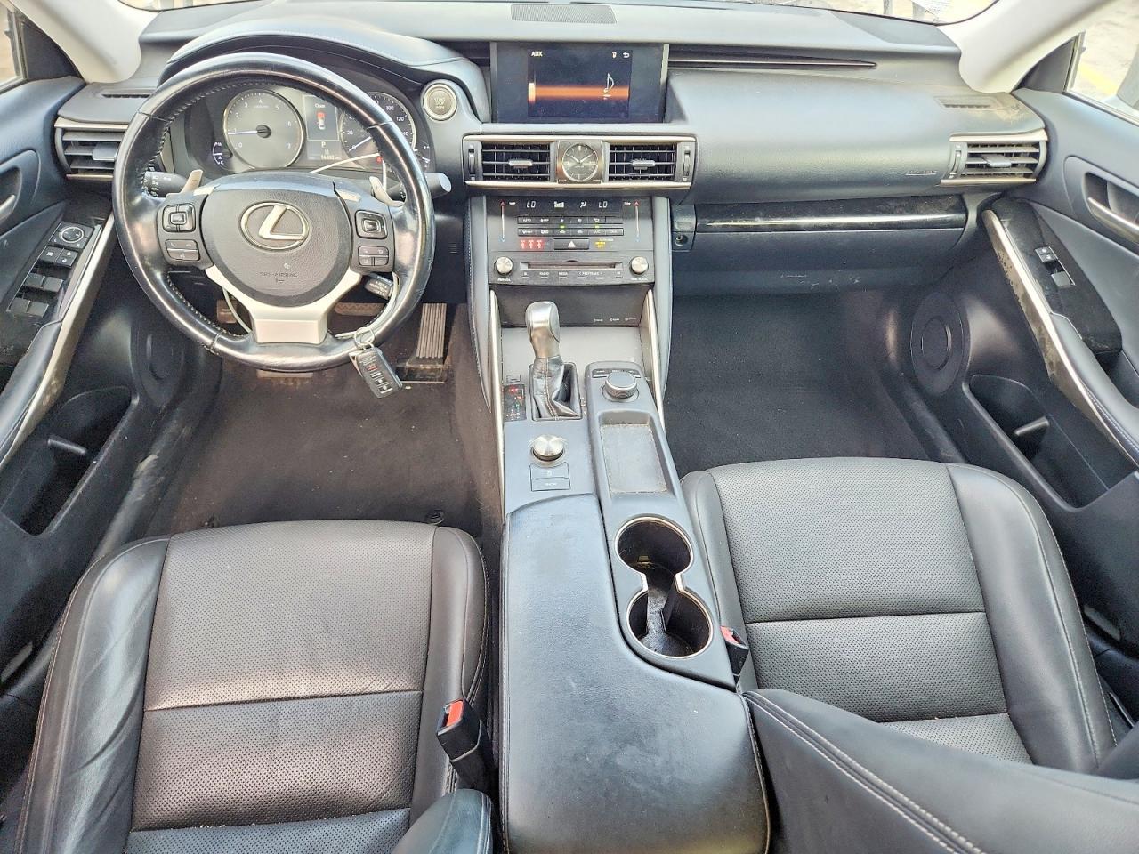 2017 Lexus Is 200T - zdjęcie 8