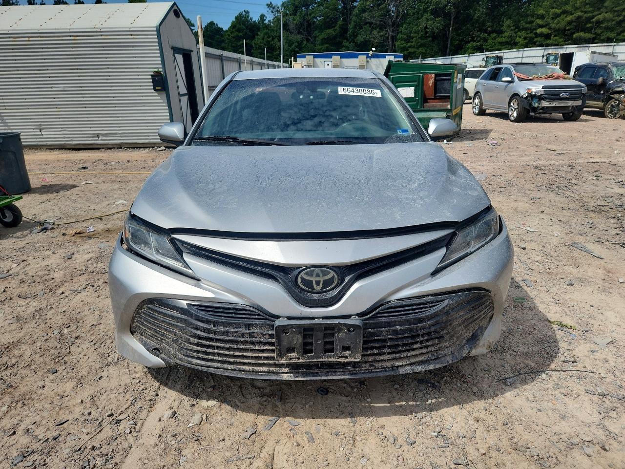 2018 Toyota Camry Le - zdjęcie 5