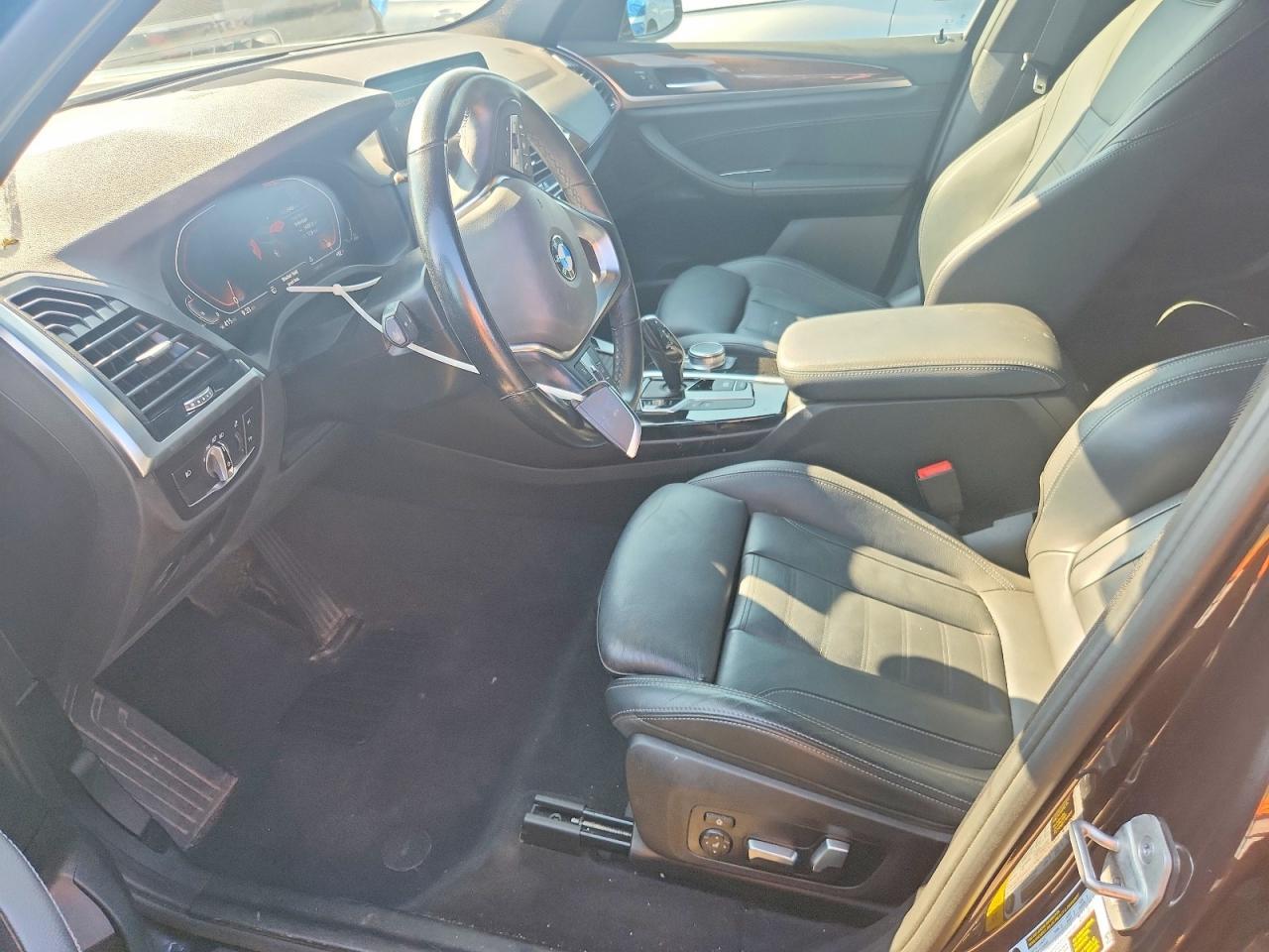 2021 BMW X3 xDrive30I - zdjęcie 7
