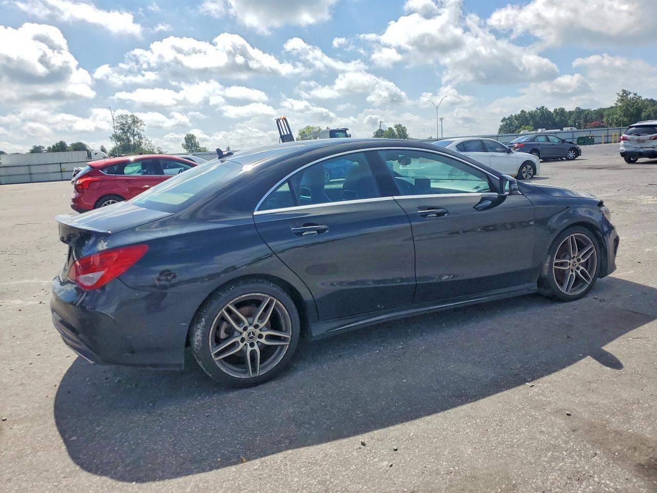 2018 Mercedes-Benz Cla 250 - zdjęcie 3