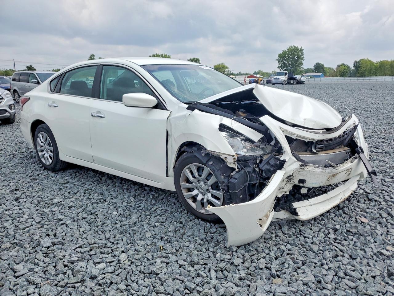 2015 Nissan Altima 2.5 S - zdjęcie 4