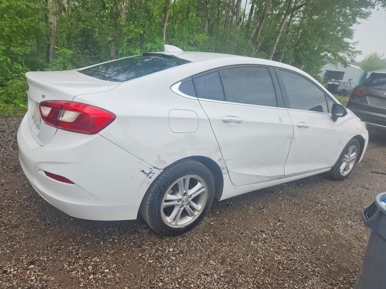 2018 Chevrolet Cruze Lt - zdjęcie 3