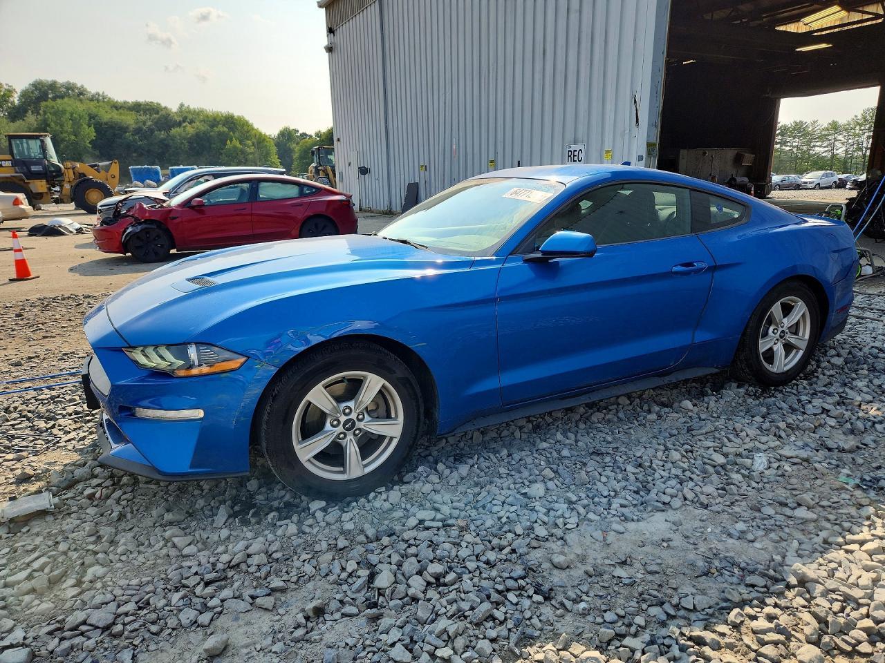 2020 Ford Mustang - zdjęcie główne