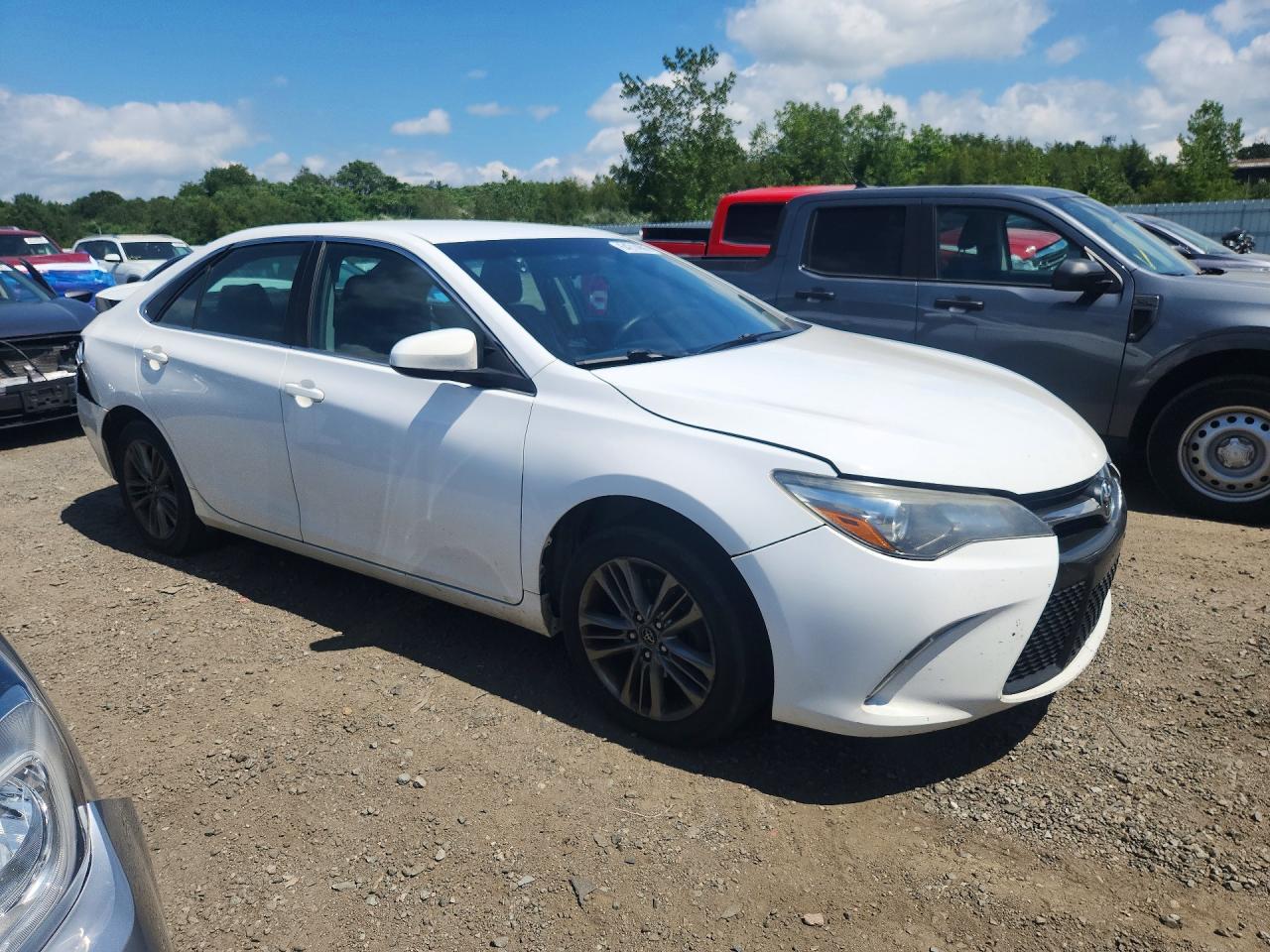 2017 Toyota Camry Se - zdjęcie 4