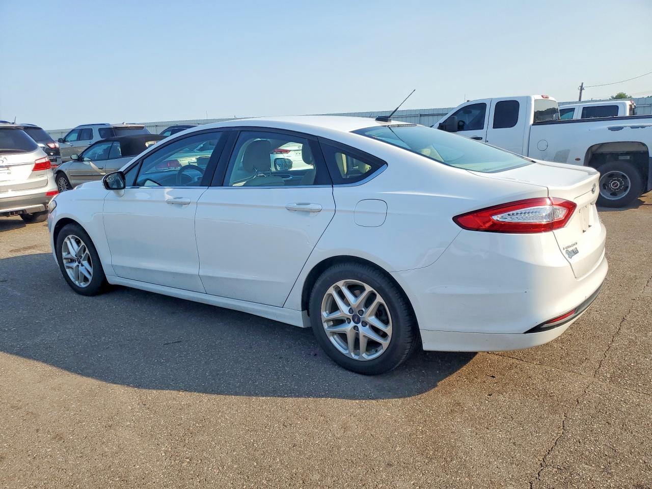 2013 Ford Fusion Se - zdjęcie 2