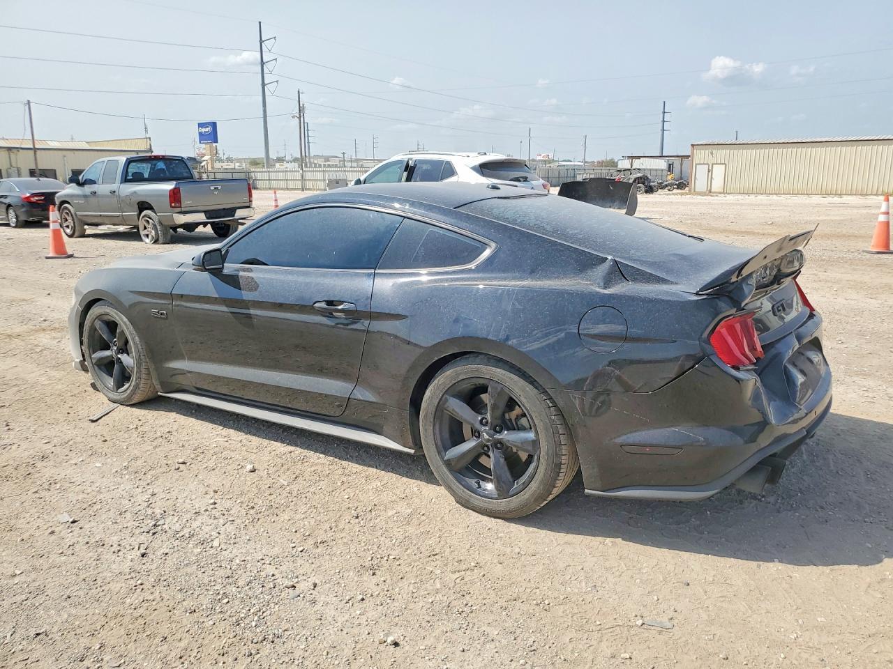 2018 Ford Mustang Gt - zdjęcie 2