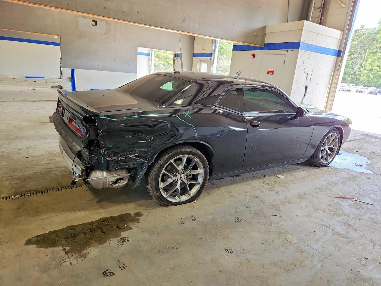 2021 Dodge Challenger Gt - zdjęcie 3