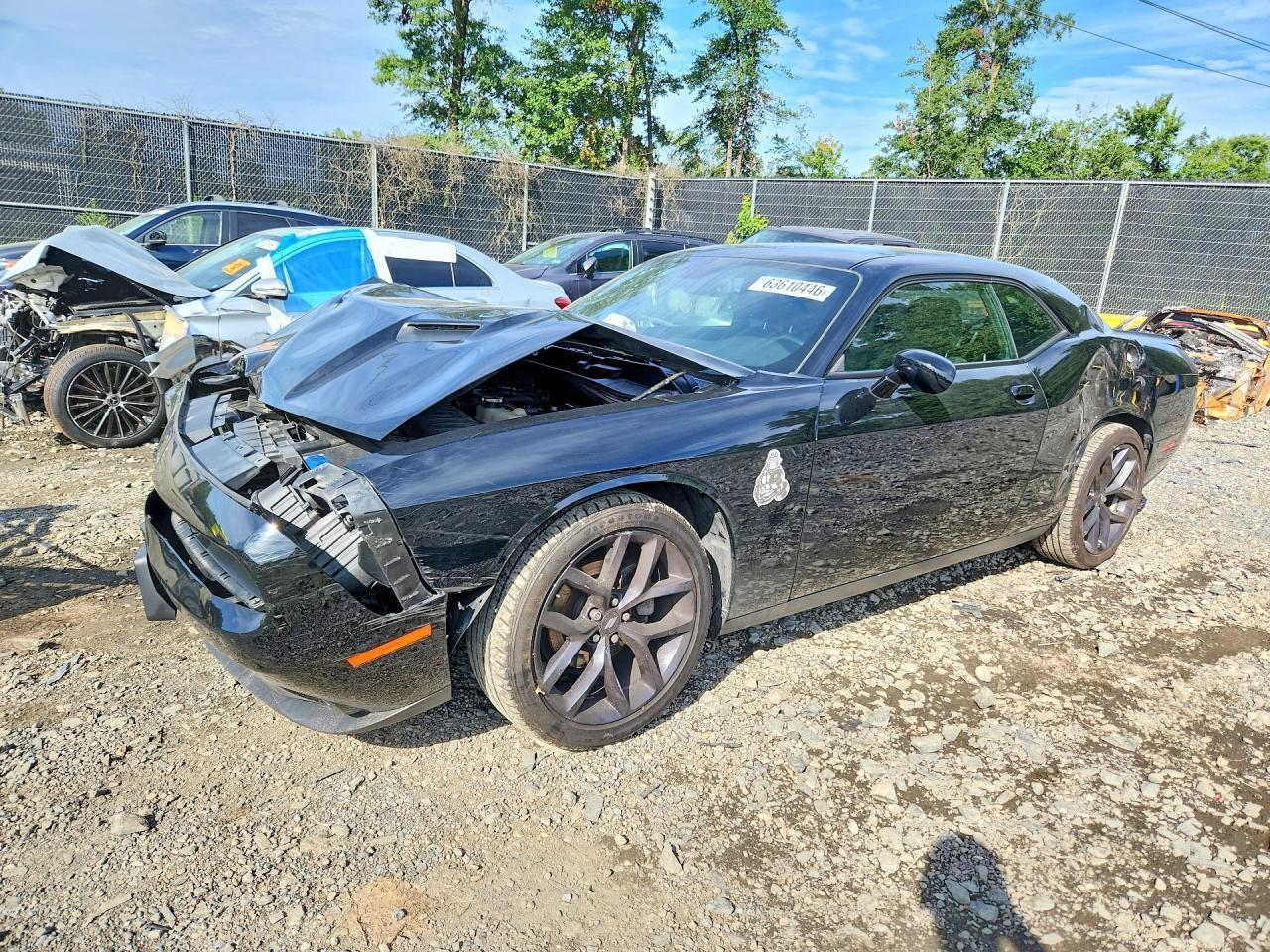 2023 Dodge Challenger Sxt - zdjęcie główne