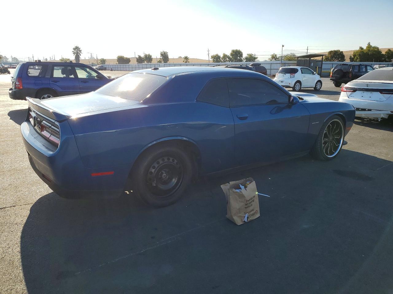 2020 Dodge Challenger R/T - zdjęcie 3
