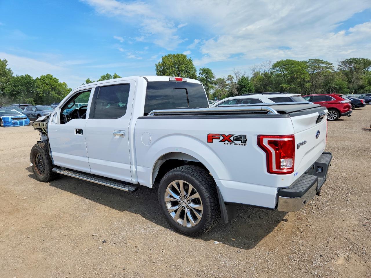 2016 Ford F150 Supercrew - zdjęcie 2