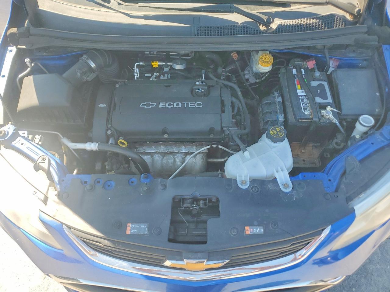 2017 Chevrolet Sonic Ls - zdjęcie 11