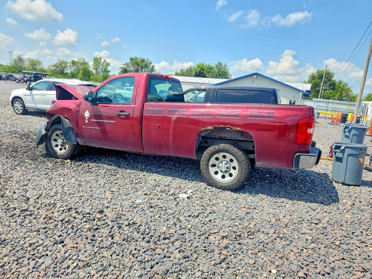 2013 Chevrolet Silverado C1500 - zdjęcie 2