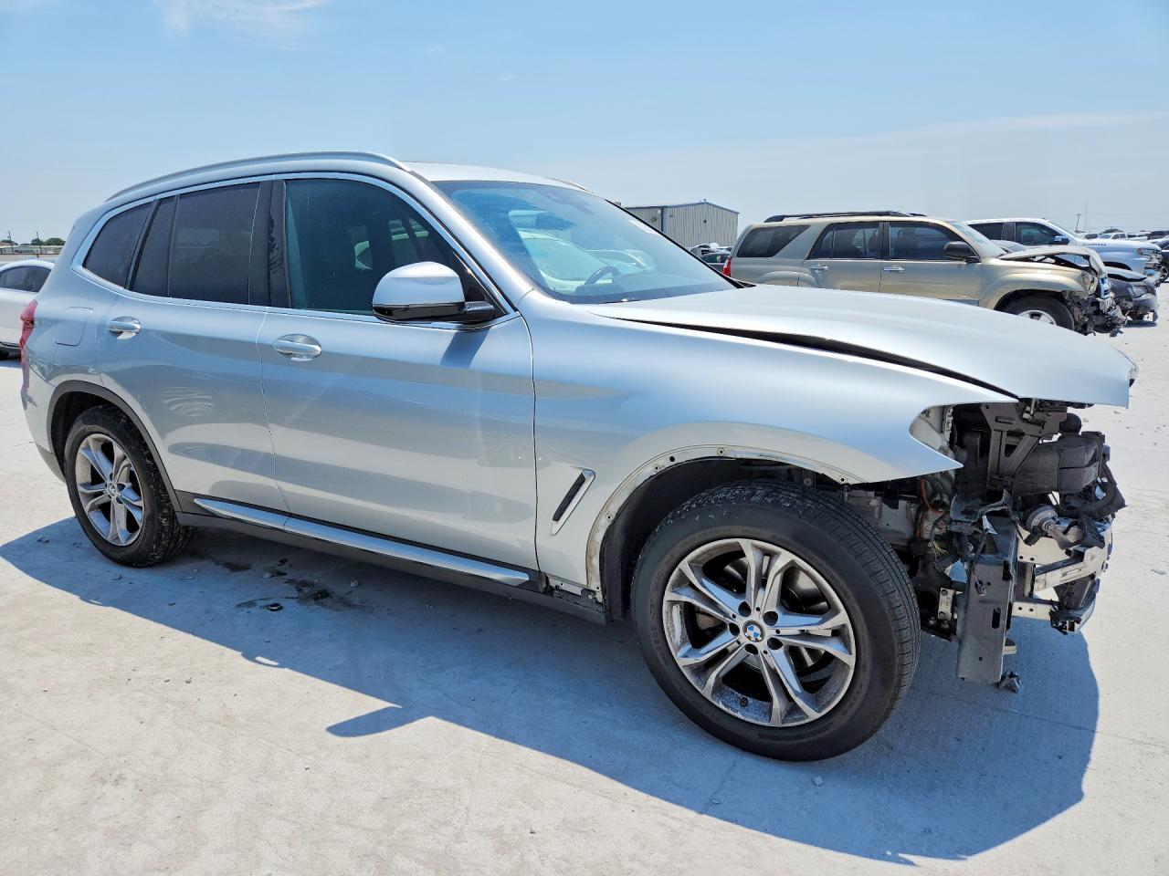 2021 BMW X3 Sdrive30I - zdjęcie 4