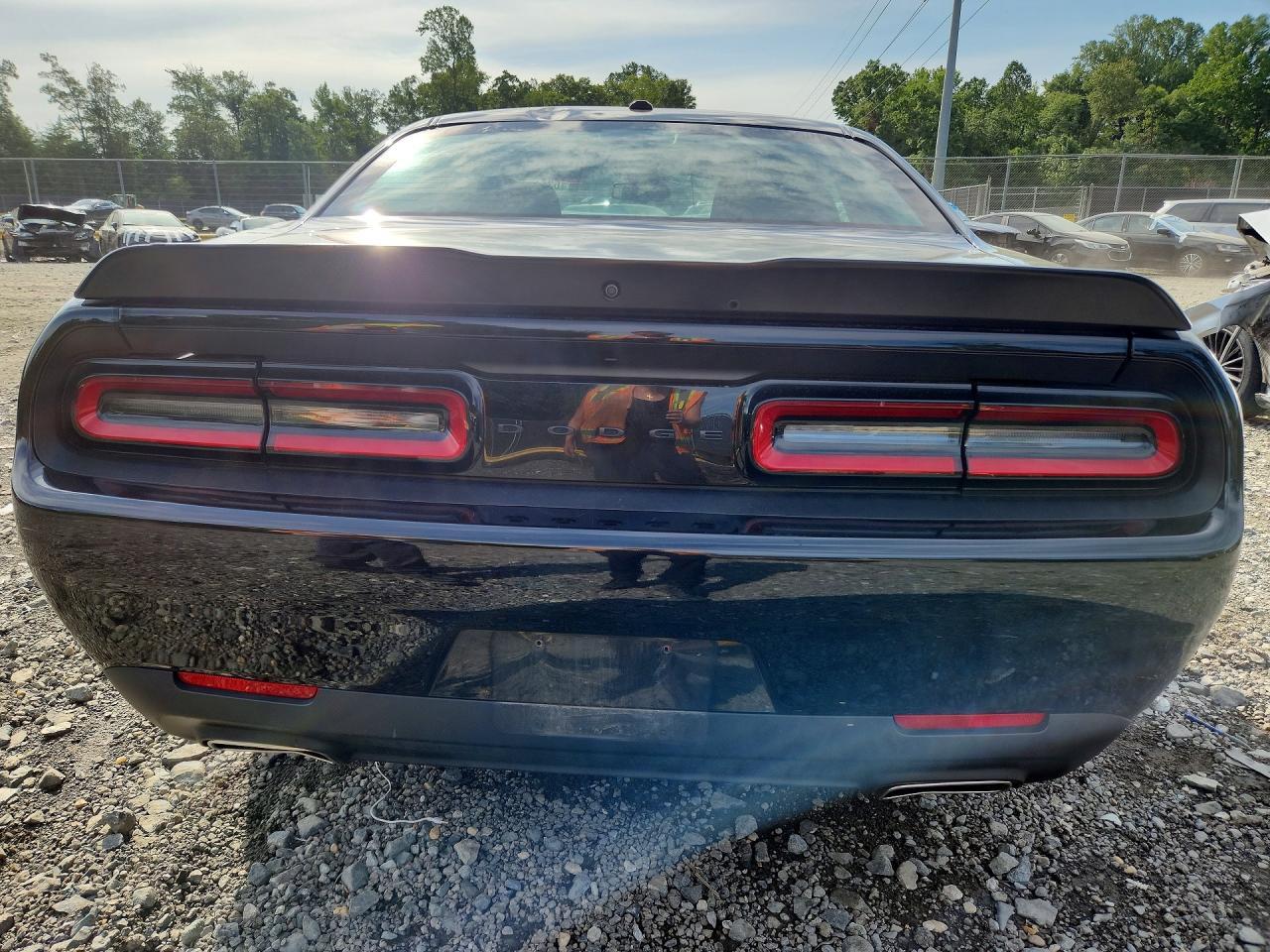 2023 Dodge Challenger Sxt - zdjęcie 6