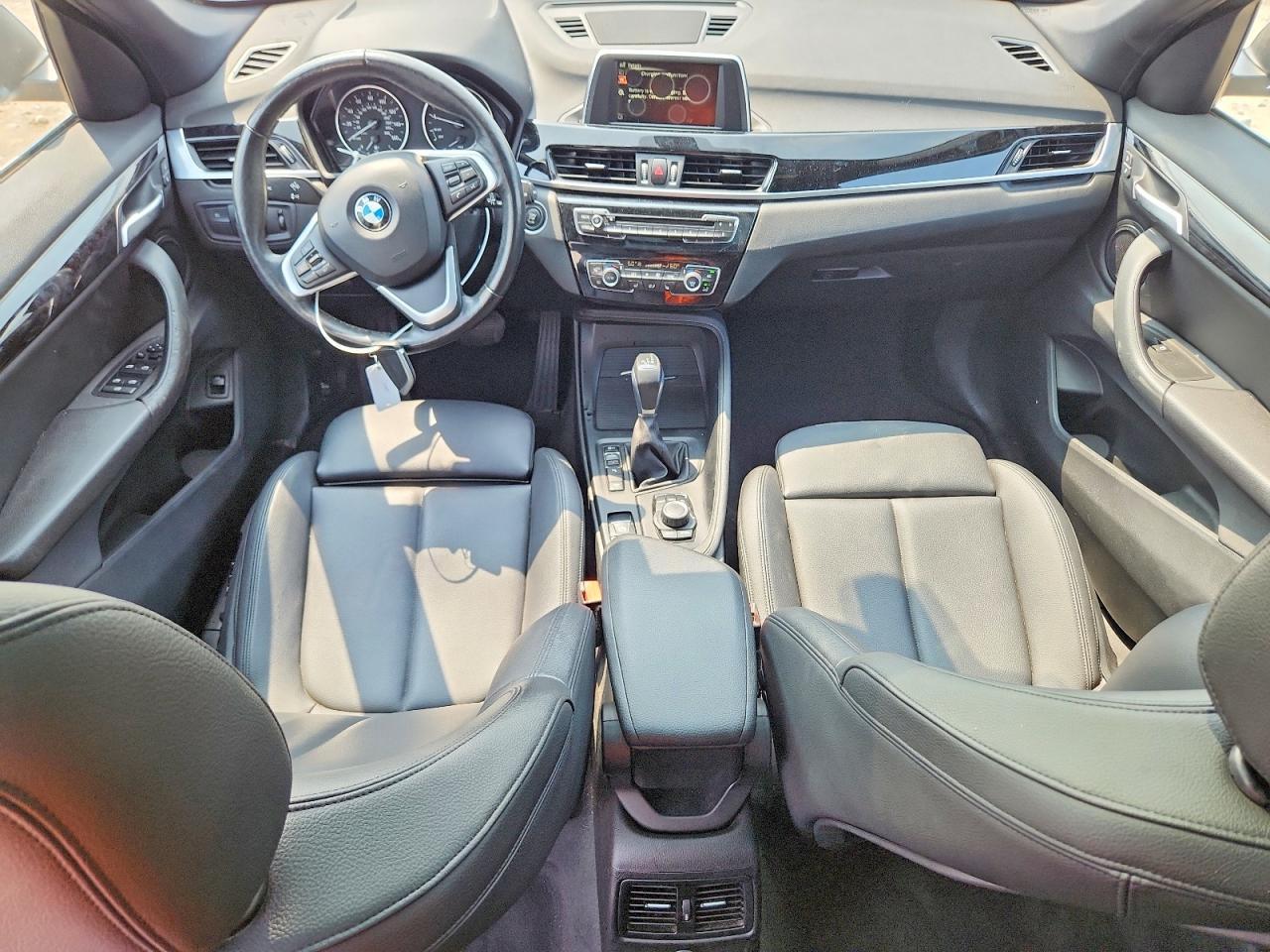 2017 BMW X1 xDrive28I - zdjęcie 8