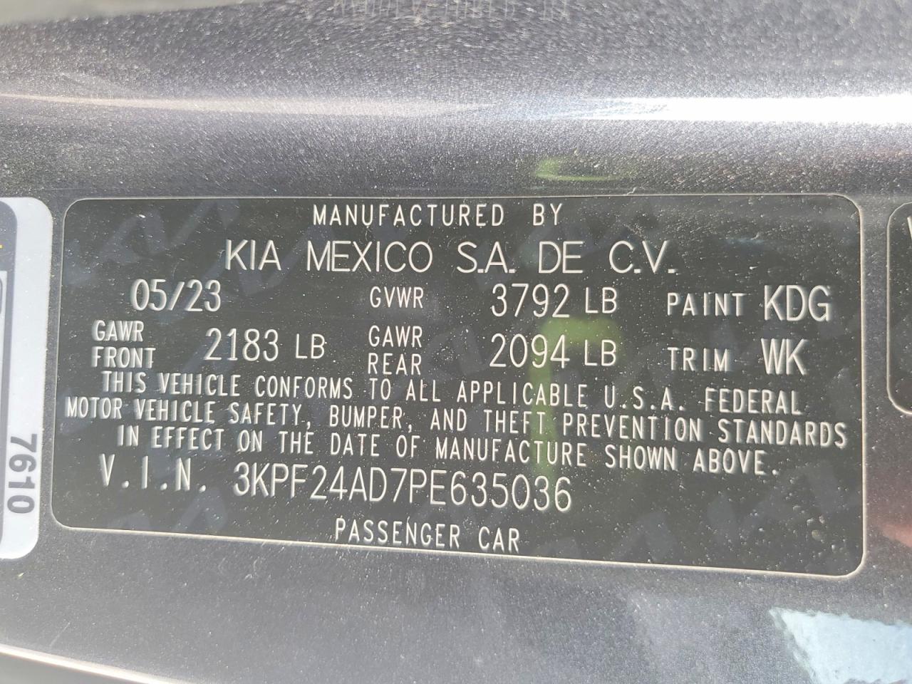 2023 Kia Forte Lxs - zdjęcie 12