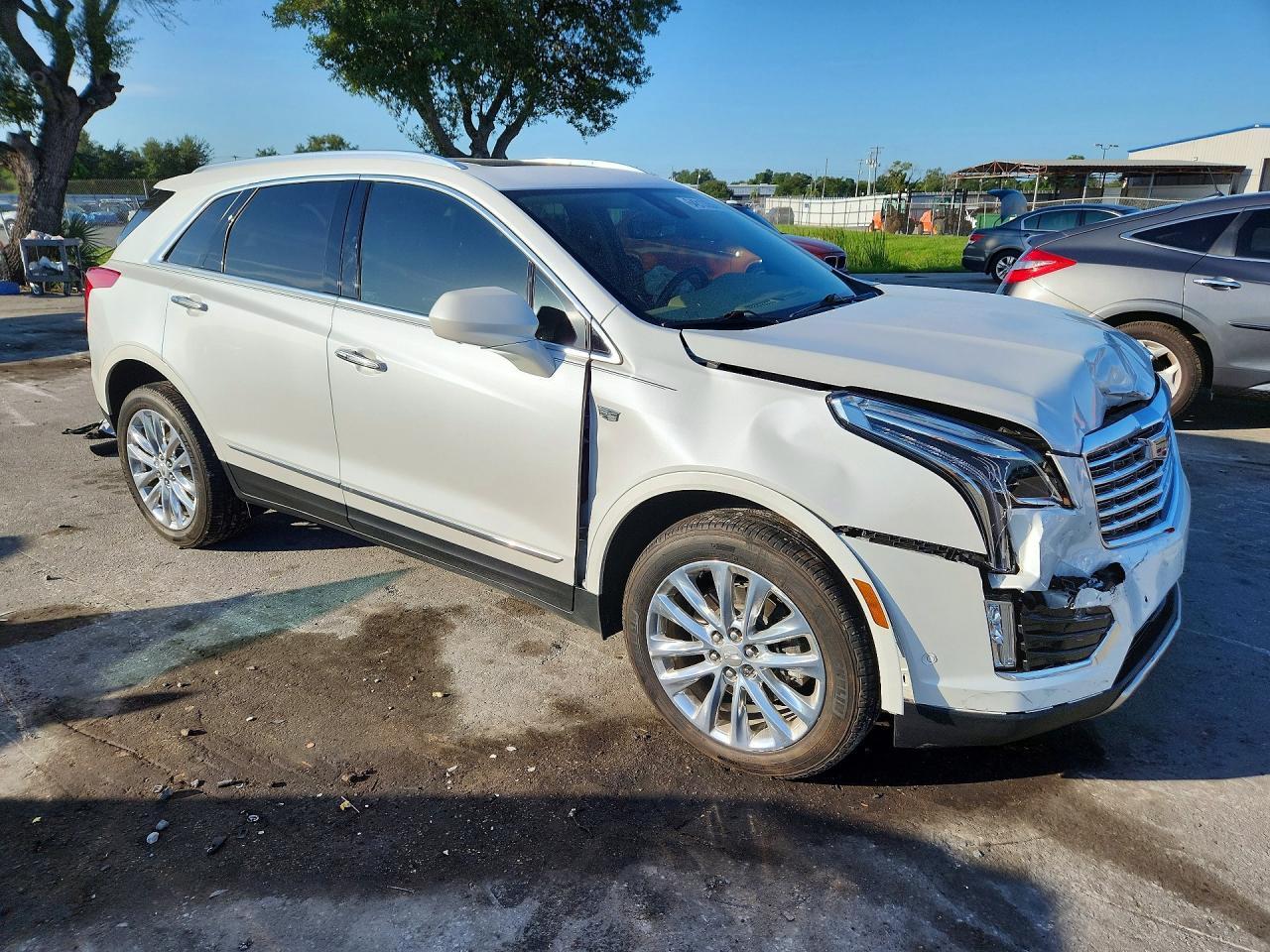 2019 Cadillac Xt5 Platinum - zdjęcie 4