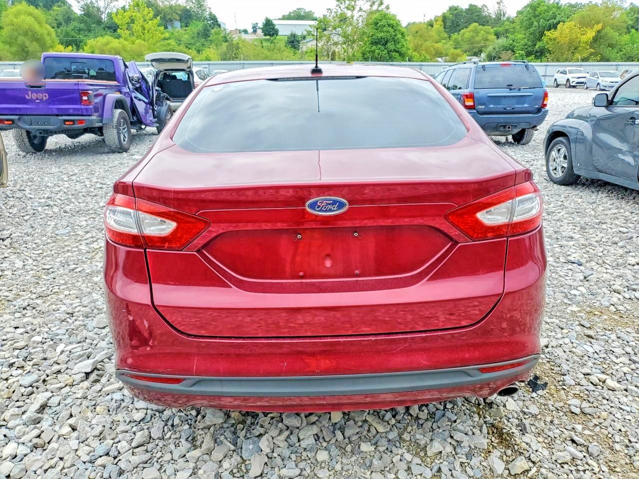 2013 Ford Fusion 4D 4Wd - zdjęcie 6
