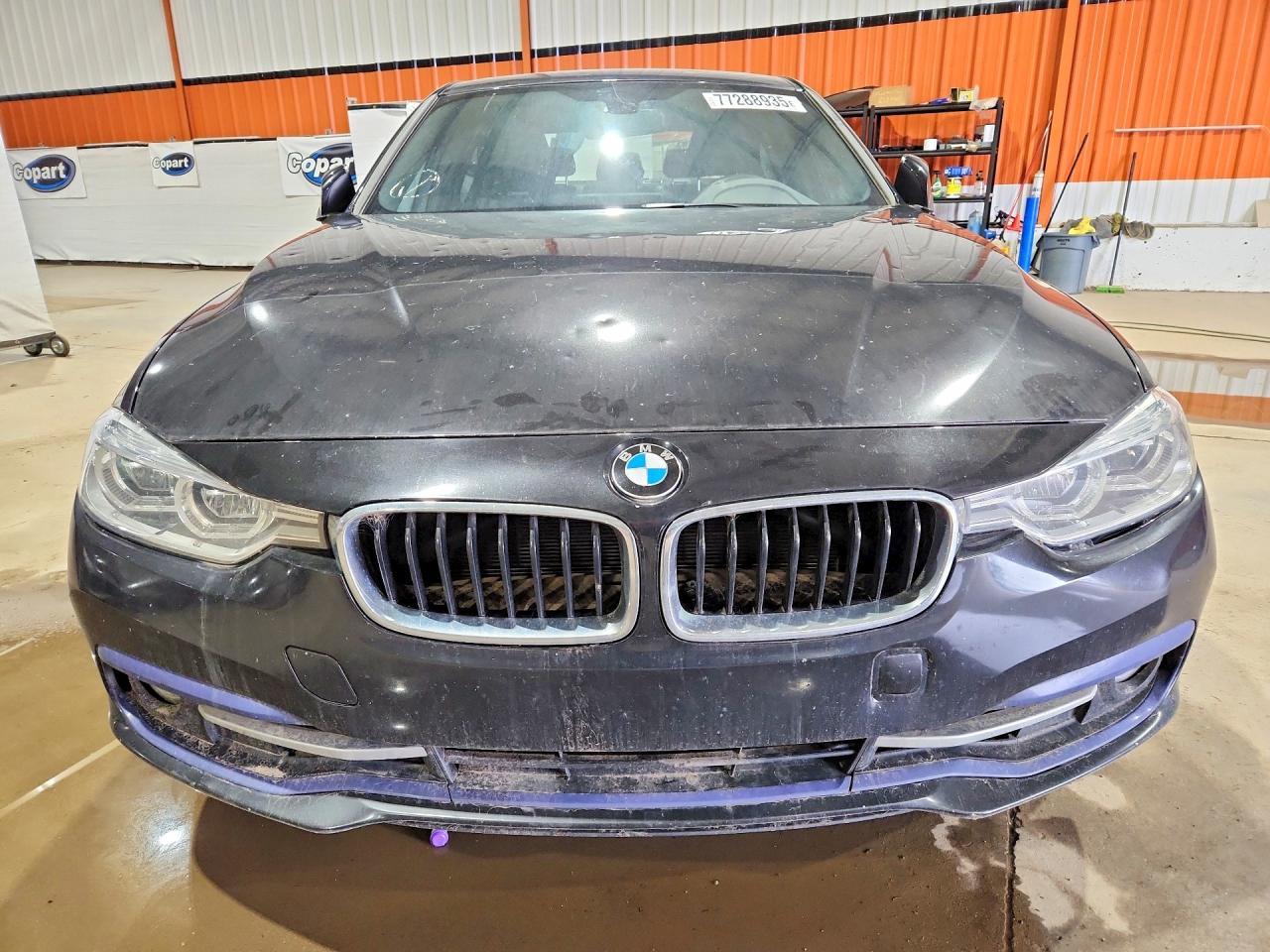 2018 BMW 330 Xi - zdjęcie 5