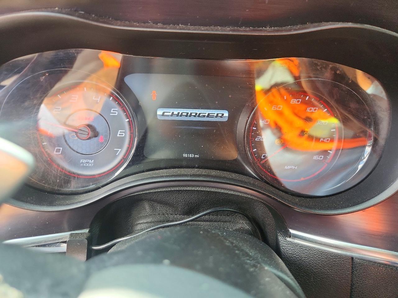 2018 Dodge Charger R/T - zdjęcie 9