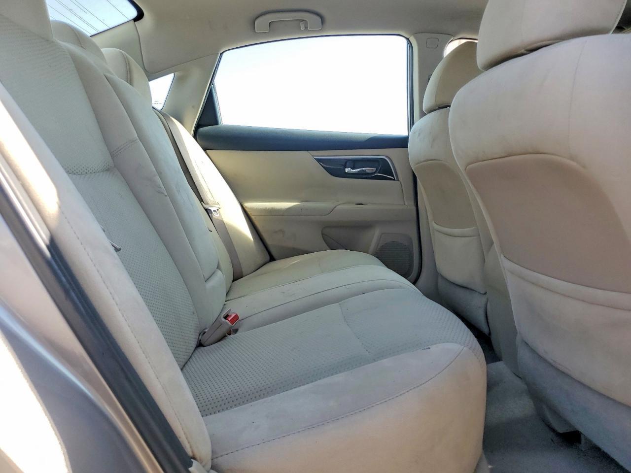 2014 Nissan Altima 2.5 S - zdjęcie 10