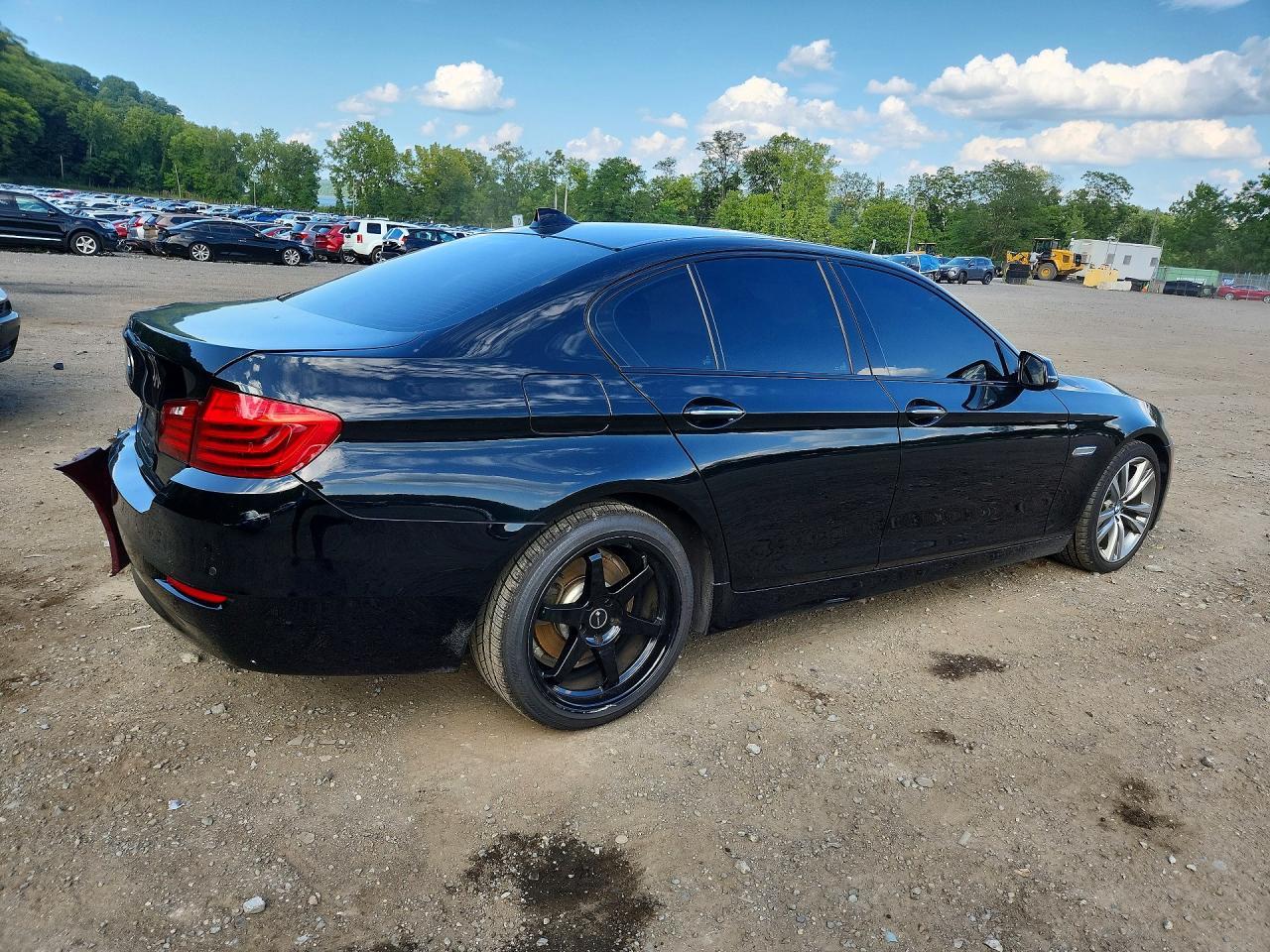 2016 BMW Seria 5 528i - zdjęcie 3