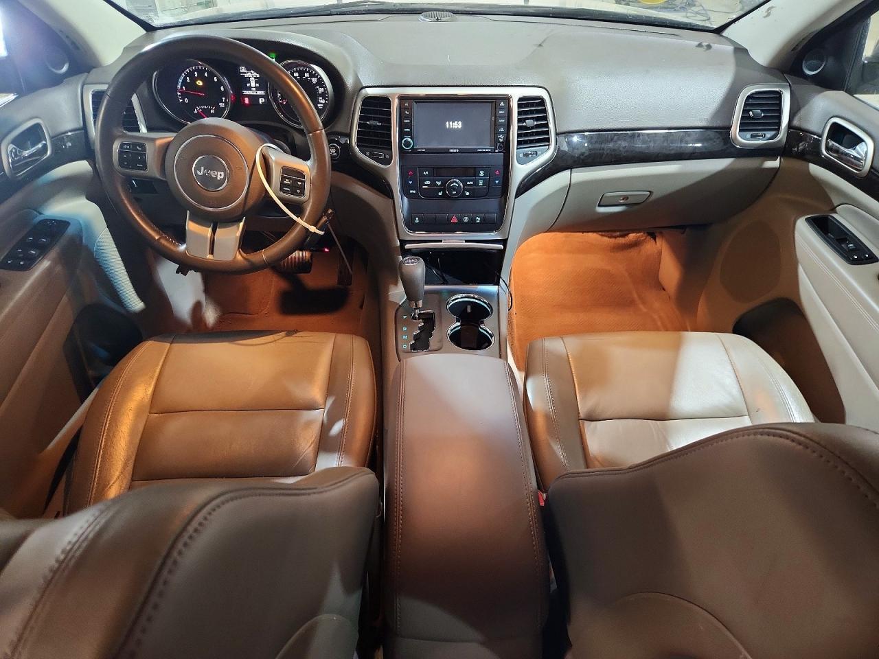 2013 Jeep Grand Cherokee Laredo - zdjęcie 8